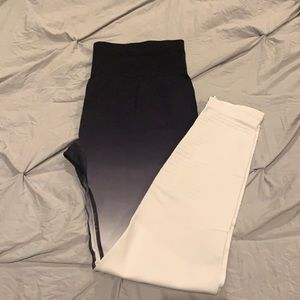Zyia leggings